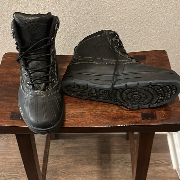 Nautica Women’s Boots - Picture 5 of 5